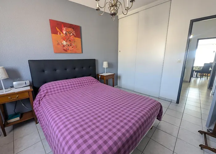 T2 Pour 4 Pers A 100m De La Avec Balcon - Fr-1-797-61 דירה *