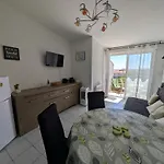 T2 Pour 4 Pers A 100m De La Avec Balcon - Fr-1-797-61 Apartmán *